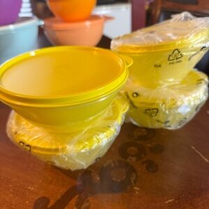 Tupperware Wonderlier Small Bowls Bundle
